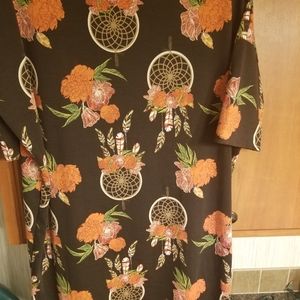 Lularoe shirt